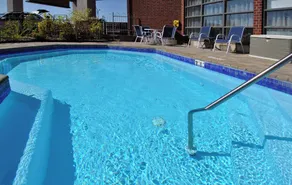 Holiday Inn Express Quebec City-Sainte Foy by IHG - Pool