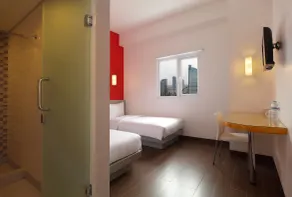 Amaris Hotel Tendean - Room