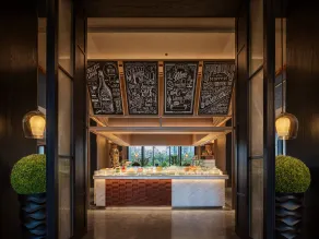 LUNGCHUEN INTERNATIONAL HOTEL - Restaurant