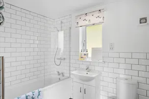 The Farm Office - Bathroom
