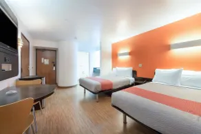 Motel 6-Dallas, TX - Northeast - Zimmer