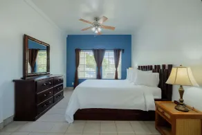 Best Western Grand Baymen Gardens - Room