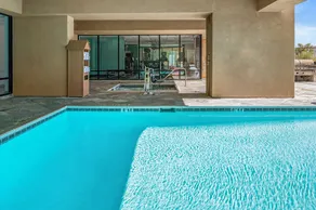 Holiday Inn Express Hotel & Suites Twentynine Palms by IHG - Piscina