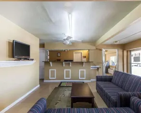 Days Inn by Wyndham Calhoun GA I-75 and US-41 - Lobby