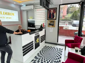 Yıldırım Suit Apart - Reception