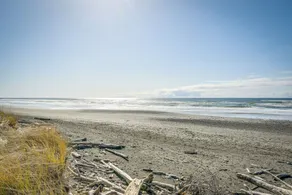 Westport Vacation Rental: Walk to Beach! - Interiør