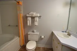 Village Haven Inn & Extended Stay - Salle de bain