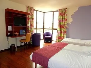 L'HÔTEL de CHARTRES - Zimmer