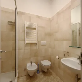 Milan Apartment Rental - Badrum