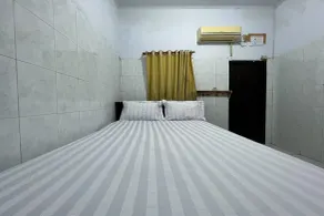 Hotel O Pondok Surya Near Fakultas Teknik Unhas Gowa - Værelse