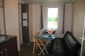 Camping Le Rochat *** - Mobile home Solo 2 værelser 4 personer - Værelse