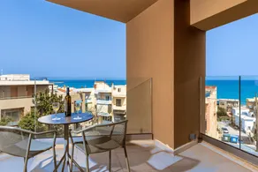 Minos Ambassador Suites & Spa - Adults only - Utsikt fra rommet