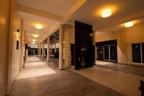 D Wayfarer Inn Resort - Exterior