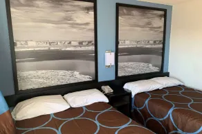 Super 8 by Wyndham Phoenix West - Room