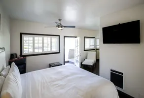 Malibu Country Inn - Chambre