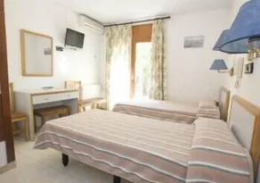 Hostal Lizana 2 - Chambre