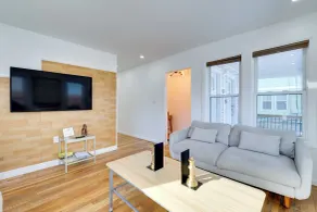Walk to Roger Williams Park: Apt in Providence! - Interior