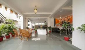 Treebo Ivory House - Reception