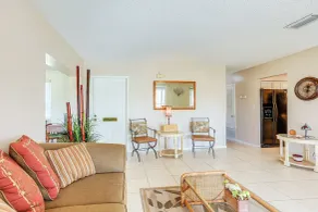 Sunny Port St Lucie Home: Lanai & Golf Course View - Interior