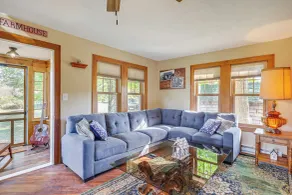 Pet-friendly Farmhouse Near Lakes in Pellston - Innvendig