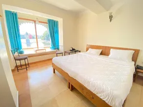Natural Lake View Hotel - Room