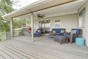 Norfork Lake Views: Home w/ Deck in Henderson - Interiör
