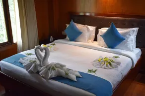 Bowfin Resort - Camera