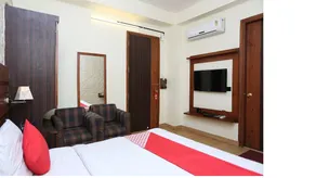 FabHotel The Townhouse - Chambre
