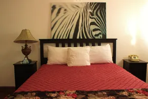 Tradewinds Airport Hotel - Room