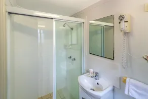 Ingenia Holidays Kingscliff - Bathroom