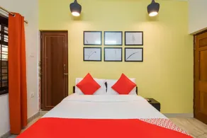 Hotel O Mks Inn - Room