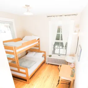 Dancing Bear Inn - Chambre