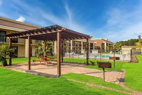 Quality Inn Coliseum - Pool