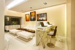 The Shalimar Hotel, Kemps Corner - Reception