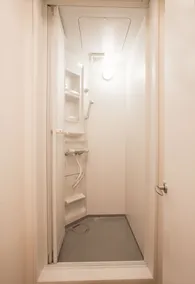 Mulan Hostel - Bathroom