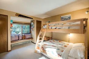 Snowater Condo 59 - A Great Family Condo With a Cabin Feel - Værelse