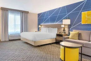 Comfort Inn & Suites Rapid City near Mt Rushmore - Room