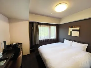 Hotel Route-Inn Higashiomi Yokaichi Ekimae - Chambre
