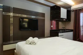 Comfortable Studio @ Green Bay Pluit Apartment - Room
