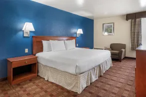SureStay Hotel by Best Western East Brunswick - Chambre