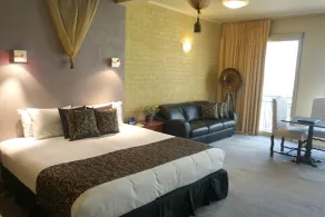 Madison Spa Motel - Adults Only - Room