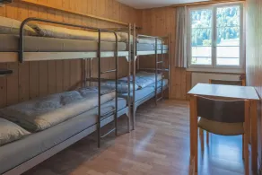 Engelberg Youth Hostel - Room