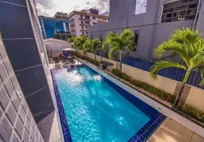 Imperial Suites - Pool