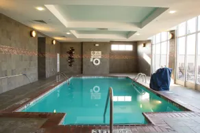 Holiday Inn Pearl - Jackson Area by IHG - Piscina