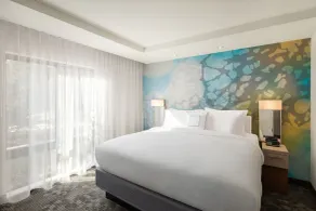 Courtyard by Marriott Seattle Northgate - Room