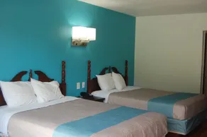 Motel 6 Byron, GA - Room