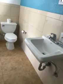 Geneva Motel Daly City - Salle de bain