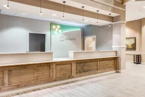 Holiday Inn Lafayette-City Centre by IHG - Réception