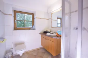 Haus Seifriedsberger - Bathroom