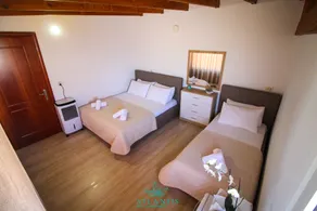 Atlantis Hotel & Apartments - Room
